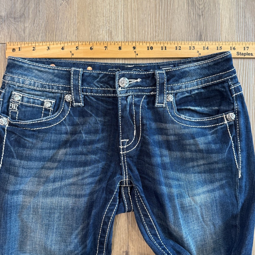 Miss Me Signature Bootcut Low Rise Jeans Dark Wash Embroidery Rhinestone Size 28 - Picture 6 of 9